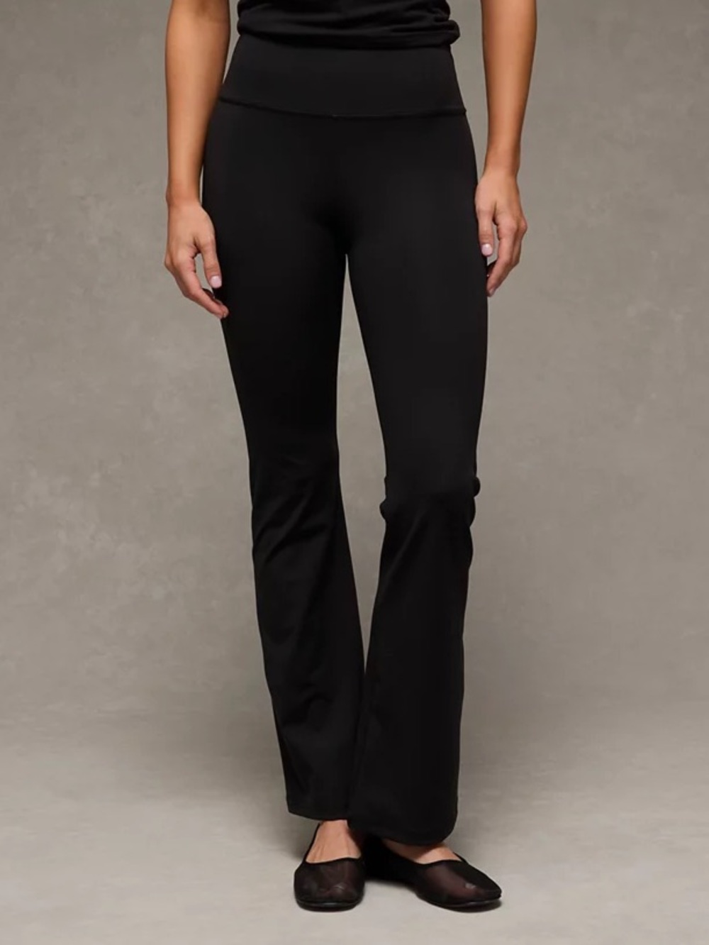 AE The Everything High-Waisted Kick Boot Legging